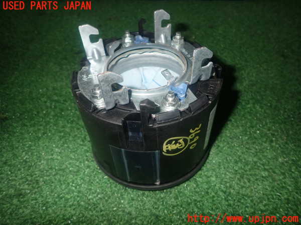 1UPJ-9236907865]ポルシェ・ボクスター(987MA120)運転席側エアバッグカバー 中古_3