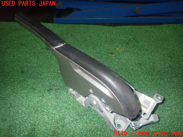 1UPJ-9236907550]ポルシェ・ボクスター(987MA120)サイドブレーキレバー 中古_2