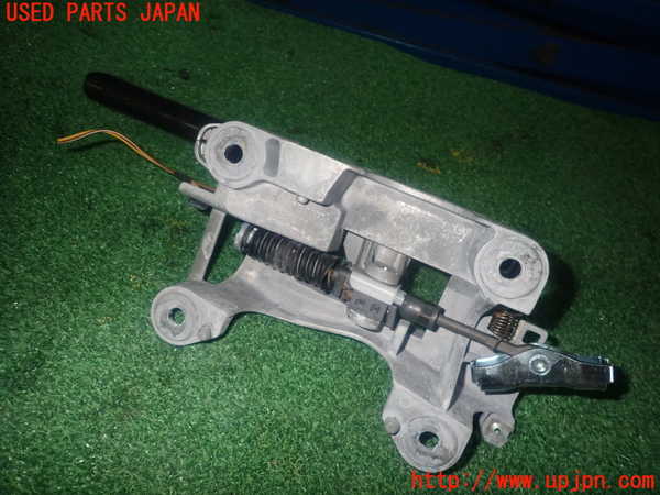 1UPJ-9236907550]ポルシェ・ボクスター(987MA120)サイドブレーキレバー 中古_3