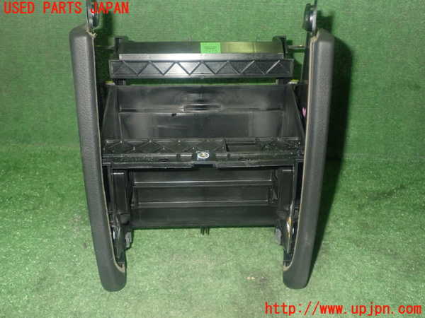 1UPJ-9236907549]ポルシェ・ボクスター(987MA120)コンソール 中古_5