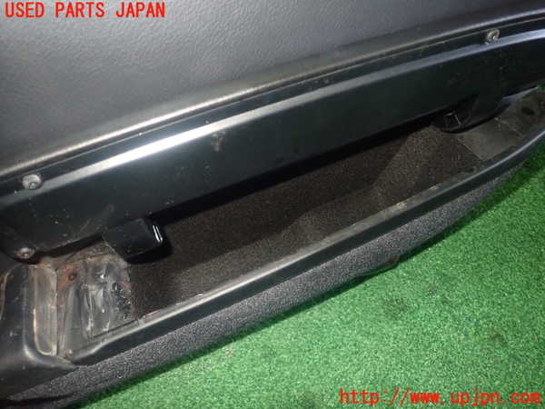 1UPJ-9236901234]ポルシェ・ボクスター(987MA120)右ドア内張り 中古_3