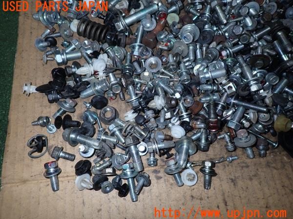3UPJ=9236910720]ランサーエボリューションX GSR(CZ4A)ネジ・ナット・ステー類 セット ジャンク_5