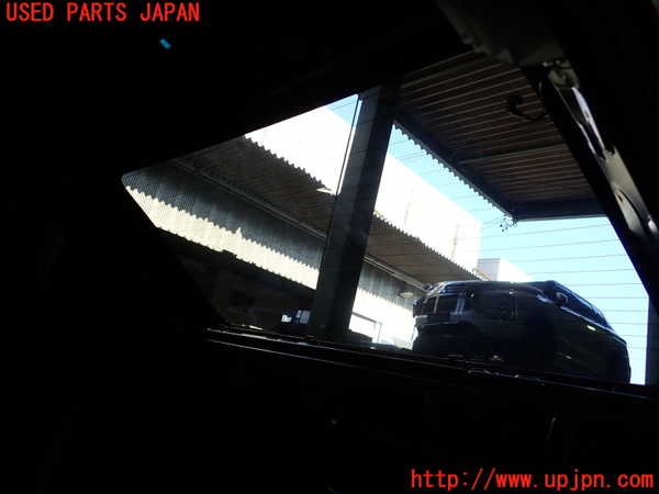 2UPJ-9236911560]ランエボ10(CZ4A)リアガラス 中古(43R-007953 M2L3)_3