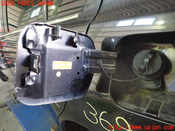 2UPJ-9236911690]ランエボ10(CZ4A)フューエルリッド 中古_2