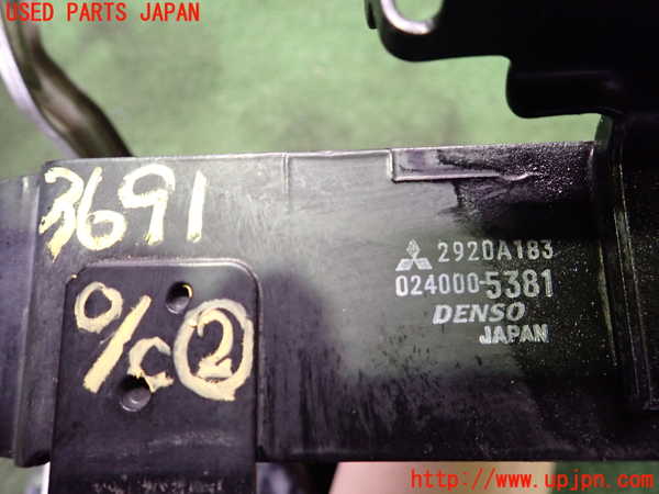 2UPJ-9236912482]ランエボ10(CZ4A)オイルクーラー2 中古_3