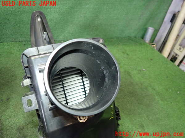 2UPJ-9236912560]ランエボ10(CZ4A)エアクリーナーボックス 中古_4