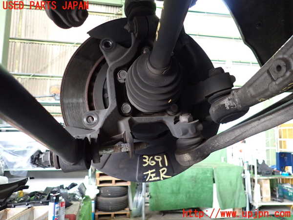 2UPJ-9236914305]ランエボ10(CZ4A)左リアナックルハブ 中古_2