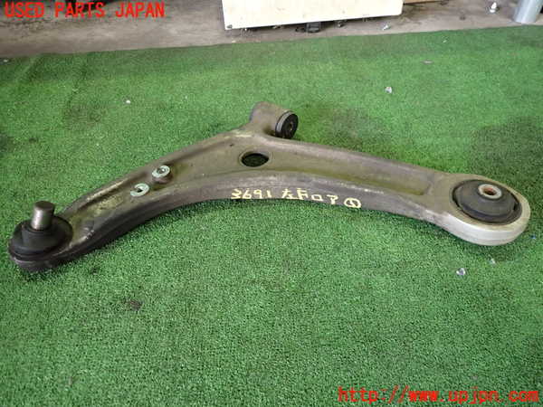 2UPJ-9236915186]ランエボ10(CZ4A)左フロントロアアーム1 中古_2