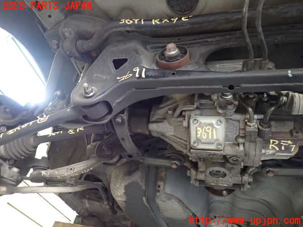 2UPJ-9236915295]ランエボ10(CZ4A)リアメンバー 中古_3