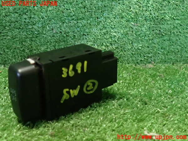 2UPJ-9236916307]ランエボ10(CZ4A)スイッチ2 中古_2