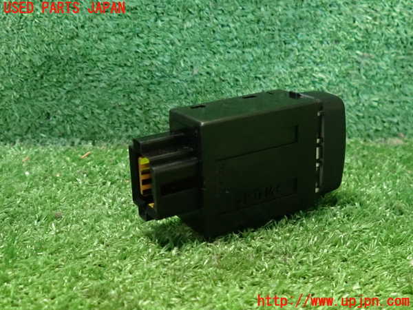 2UPJ-9236916307]ランエボ10(CZ4A)スイッチ2 中古_3