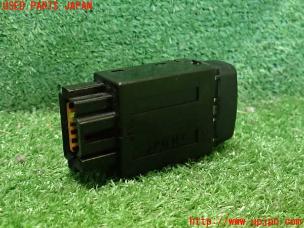 2UPJ-9236916308]ランエボ10(CZ4A)スイッチ3 中古_3