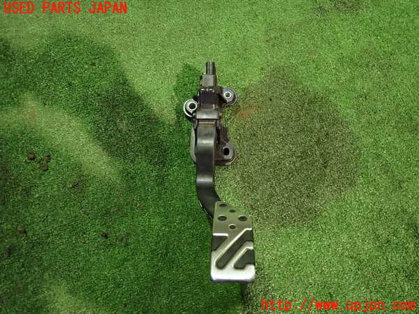 2UPJ-9236916381]ランエボ10(CZ4A)センサー1 (アクセルペダル) 中古_2