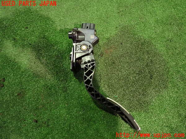 2UPJ-9236916381]ランエボ10(CZ4A)センサー1 (アクセルペダル) 中古_3