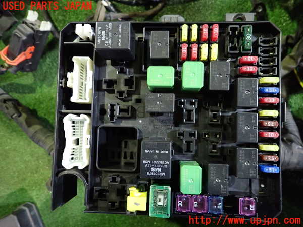 2UPJ-9236916741]ランエボ10(CZ4A)ヒューズボックス1 中古_2
