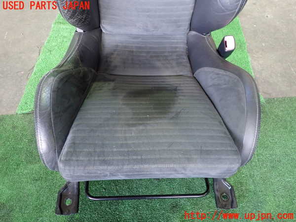 2UPJ-9236917035]ランエボ10(CZ4A)運転席シート 中古_3