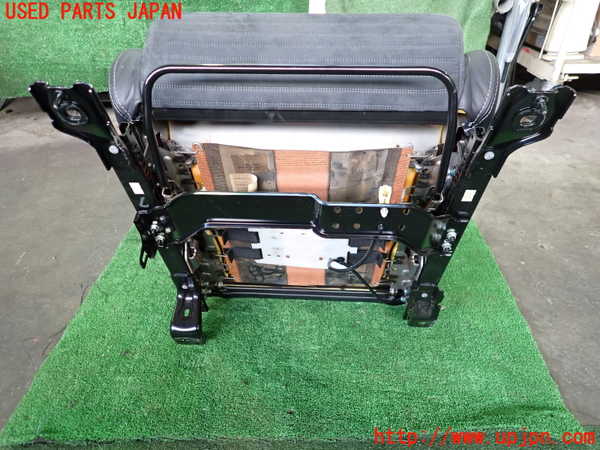 2UPJ-9236917035]ランエボ10(CZ4A)運転席シート 中古_4
