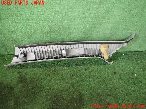 2UPJ-9236917655]ランエボ10(CZ4A)右フロントピラートリム 中古_2