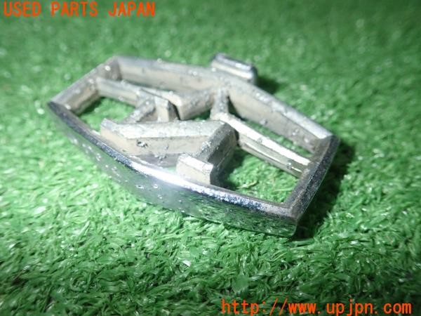 3UPJ=9236920009]グロリア スーパー6 タテグロ(PA30)前期 純正 ボンネットマスコット エンブレム 希少 旧車 中古_3