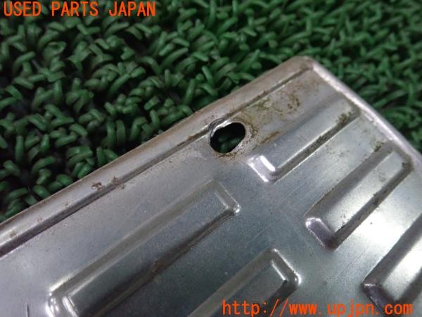 3UPJ=9236920015]グロリア スーパー6 タテグロ(PA30)前期 純正 リアガーニッシュ リアフィニッシャーパネル 希少 旧車 中古_4