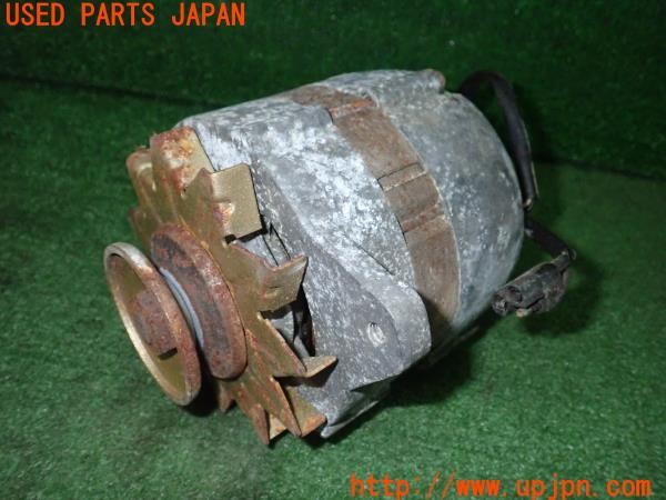 3UPJ=9236920112]グロリア スーパー6 タテグロ(PA30)前期 オルタネーター(ダイナモ) 希少 中古_2