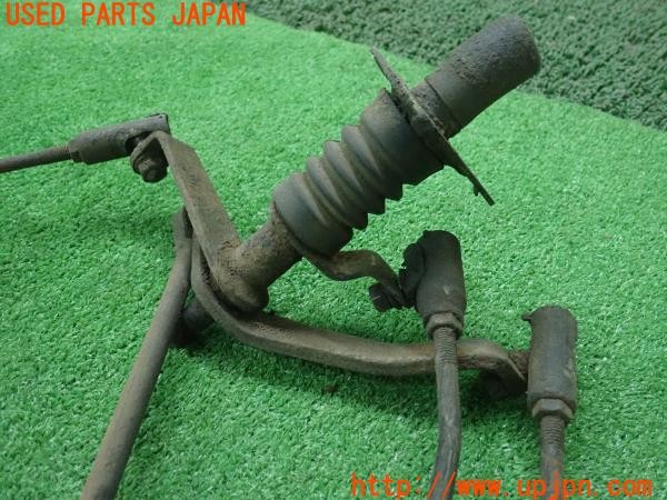 3UPJ=9236920204]グロリア スーパー6 タテグロ(PA30)前期 純正 シフトレバー シフトリンケージ 希少 中古_3