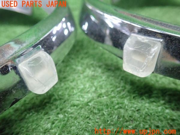 3UPJ=9236920591]グロリア スーパー6 タテグロ(PA30)前期 純正 ヘッドライトリム② ヘッドライトガーニッシュ 希少 旧車 中古_5