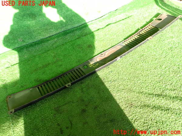 2UPJ-9236921190]グロリア タテグロ(PA30)カウルトップ 中古_4