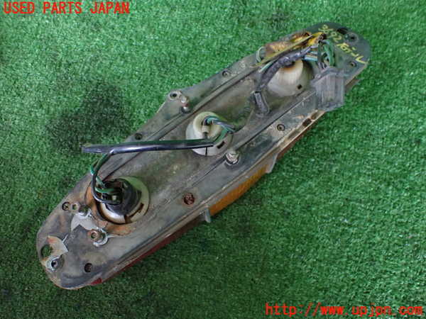 2UPJ-9236921530]グロリア タテグロ(PA30)右テールランプ ジャンク_3