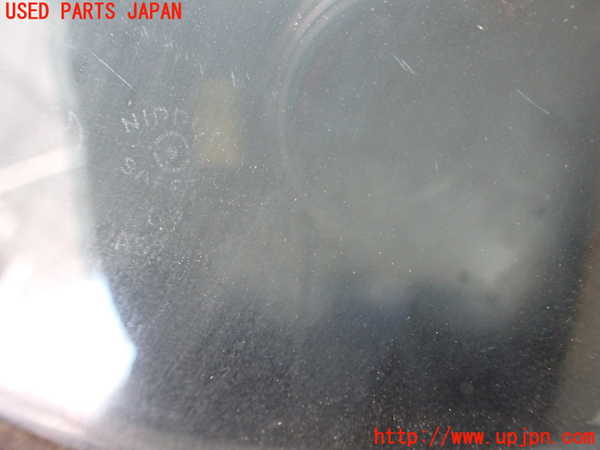 2UPJ-9236921560]グロリア タテグロ(PA30)リアガラス 中古 NIPPON SAFETY_3