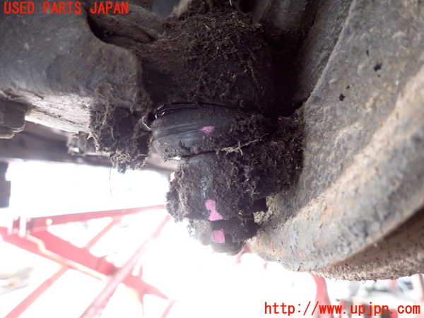 2UPJ-9236924295]グロリア タテグロ(PA30)左フロントナックルハブ 中古_3