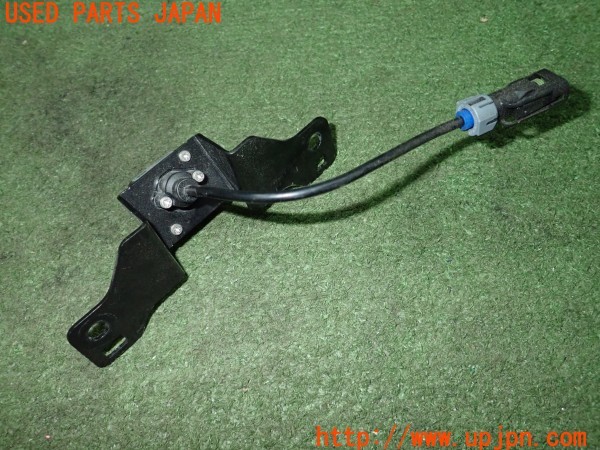 3UPJ=9236930560]アウトランダー PHEV P(GN0W)純正 VCB-N863F フロントカメラ 中古_2