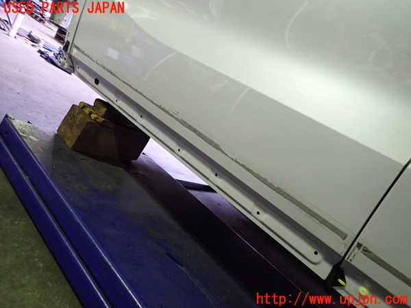 2UPJ-9236931260]アウトランダーPHEV(GN0W)左前ドア (43R-019795) 中古_2
