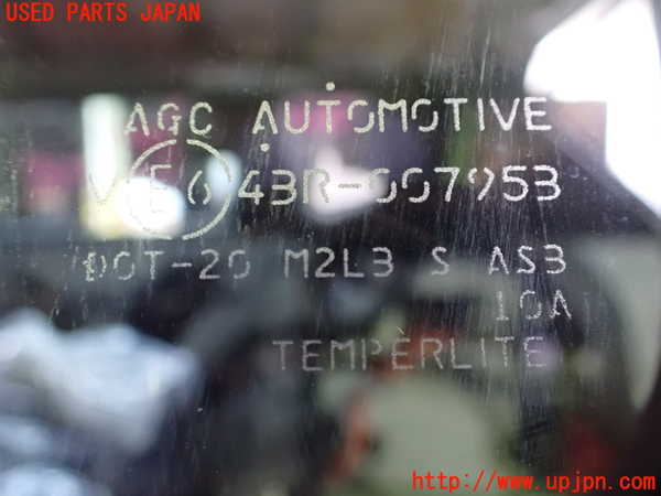 2UPJ-9236931382]アウトランダーPHEV(GN0W)左クォーターガラス (43R-007953) 中古_2