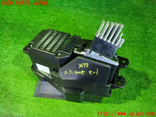 2UPJ-9236936239]アウトランダーPHEV(GN0W)メーター・その他 中古_2