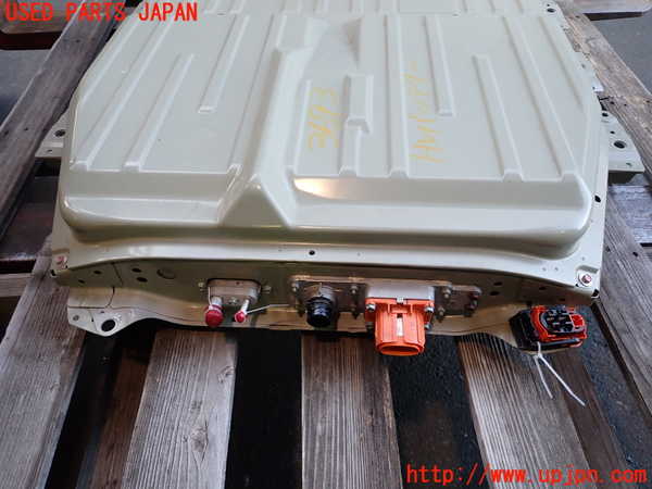 2UPJ-9236936911]アウトランダーPHEV(GN0W)ハイブリッドバッテリー1 中古_2