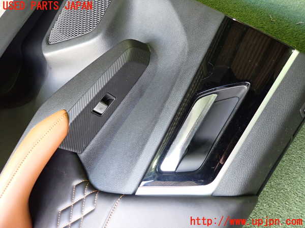 2UPJ-9236931294]アウトランダーPHEV(GN0W)右後ドア内張り 中古_3