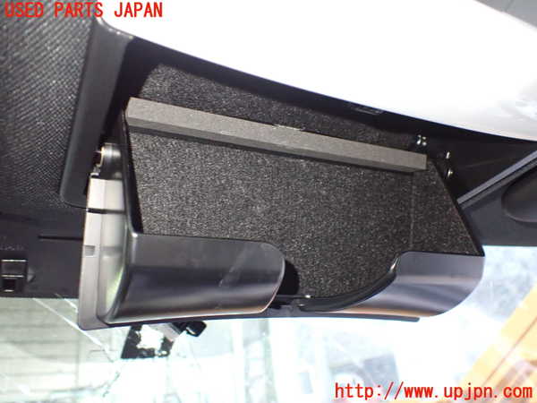 2UPJ-9236936411]アウトランダーPHEV(GN0W)ルームランプ1 (真中 1列目) 中古_2