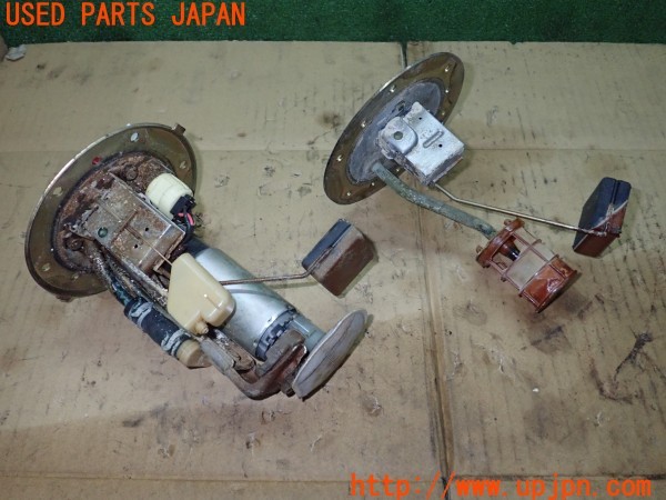 3UPJ=9236940161]ランエボ4 GSR(CN9A)純正 燃料ポンプ フューエルポンプ センダーユニット 中古_2