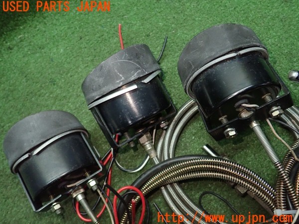3UPJ=9236940500]ランエボ4 GSR(CN9A)OMORI 大森 追加メーター 3連 水温 油温 油圧 60φ 機械式 中古_3