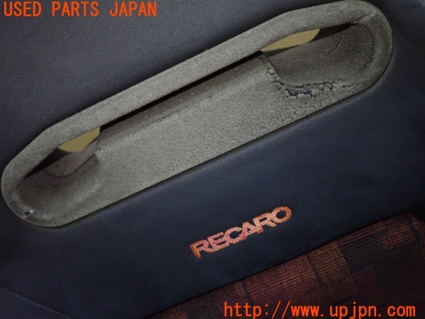 3UPJ=9236940644]ランエボ4 GSR(CN9A)純正 RECARO レカロ 助手席 セミバケットシート レール付き 中古_2