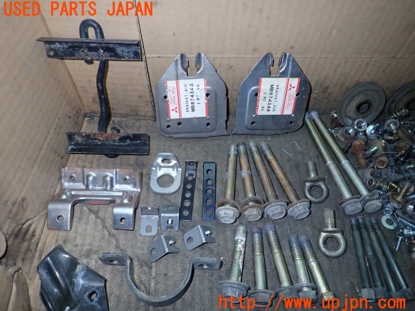 3UPJ=9236940720]ランエボ4 GSR(CN9A)ネジ・ナット・ステー類 セット ジャンク_2