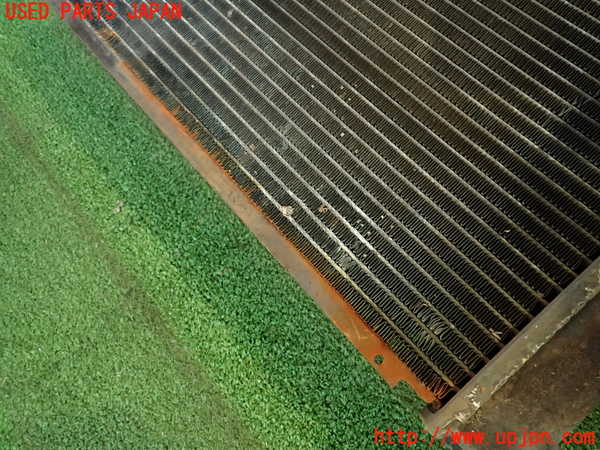 2UPJ-9236942321]ランエボ(CN9A)ラジエーター1 中古_2