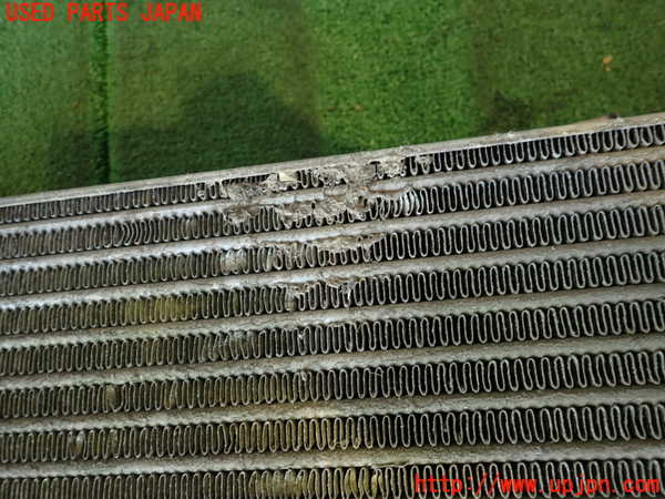 2UPJ-9236942451]ランエボ(CN9A)インタークーラー1 中古_3