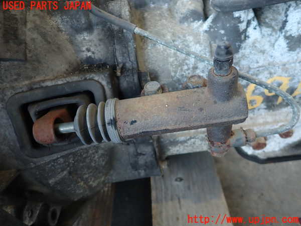 2UPJ-9236943200]ランエボ(CN9A)ミッション MT 4G63 4WD 中古_4