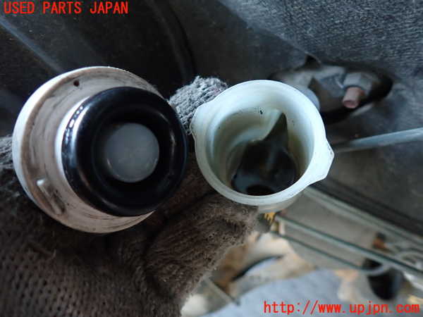 2UPJ-9236943310]ランエボ(CN9A)クラッチマスター 中古_2