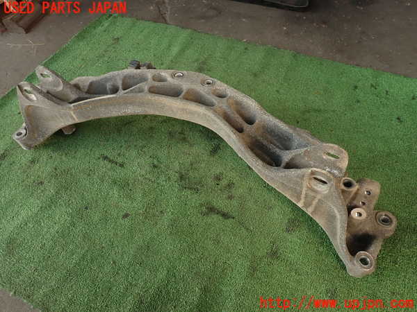 2UPJ-9236945295]ランエボ(CN9A)リアメンバー 中古_2