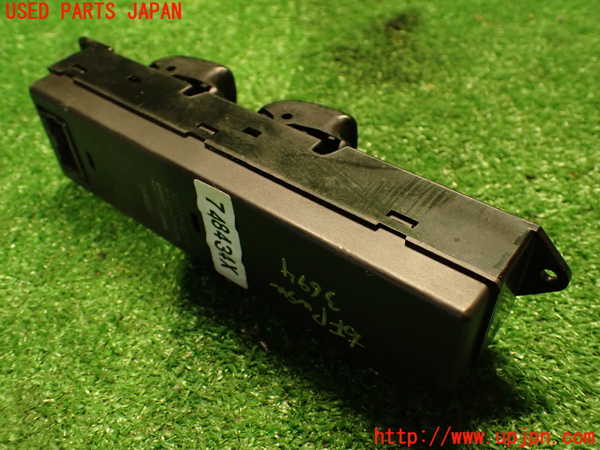 2UPJ-9236946240]ランエボ(CN9A)右前パワーウィンドウスイッチ 中古_3