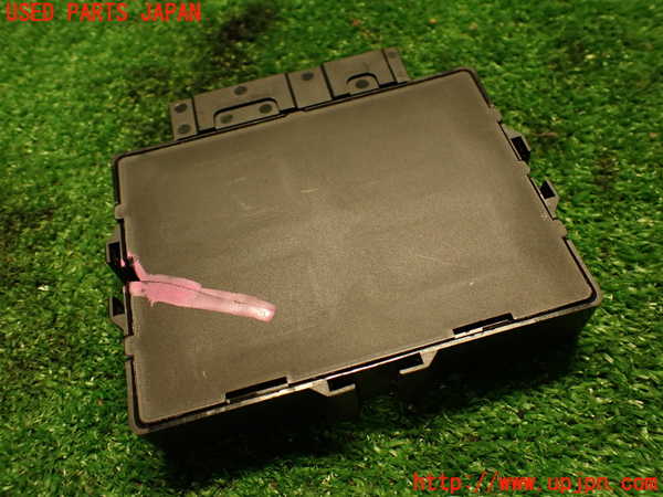 2UPJ-9236946147]ランエボ(CN9A)コンピューター2 中古_2