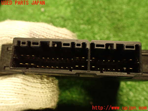 2UPJ-9236946147]ランエボ(CN9A)コンピューター2 中古_4